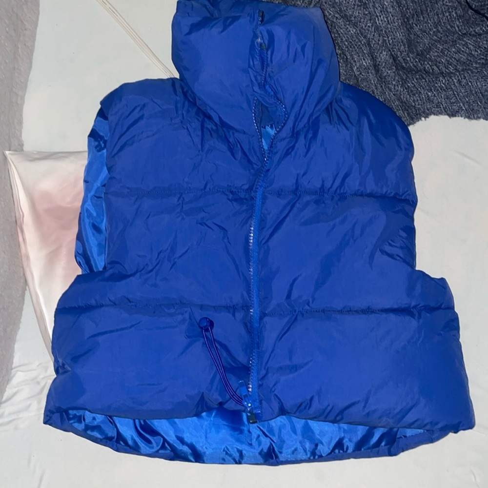 This is a Puffer jacket from Temu!